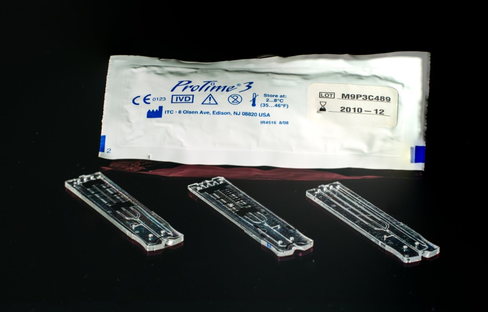 Vistakon coloured contacts